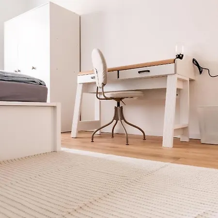 West194 Mit Netflix Apartmán *